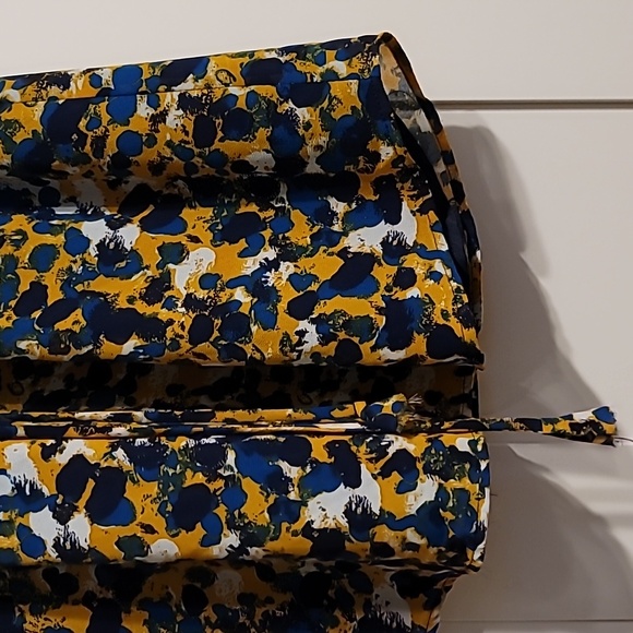 H&M Tunic Mini Dress Sz 8 Multi Abstract Flutter Sleeve V-Neck Pintucked Flowy - Picture 4 of 10